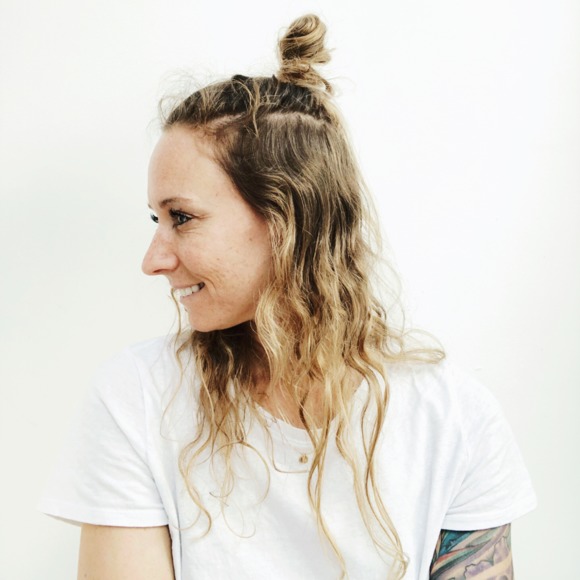 Meet your Posher, Laura - Picture 1 of 1